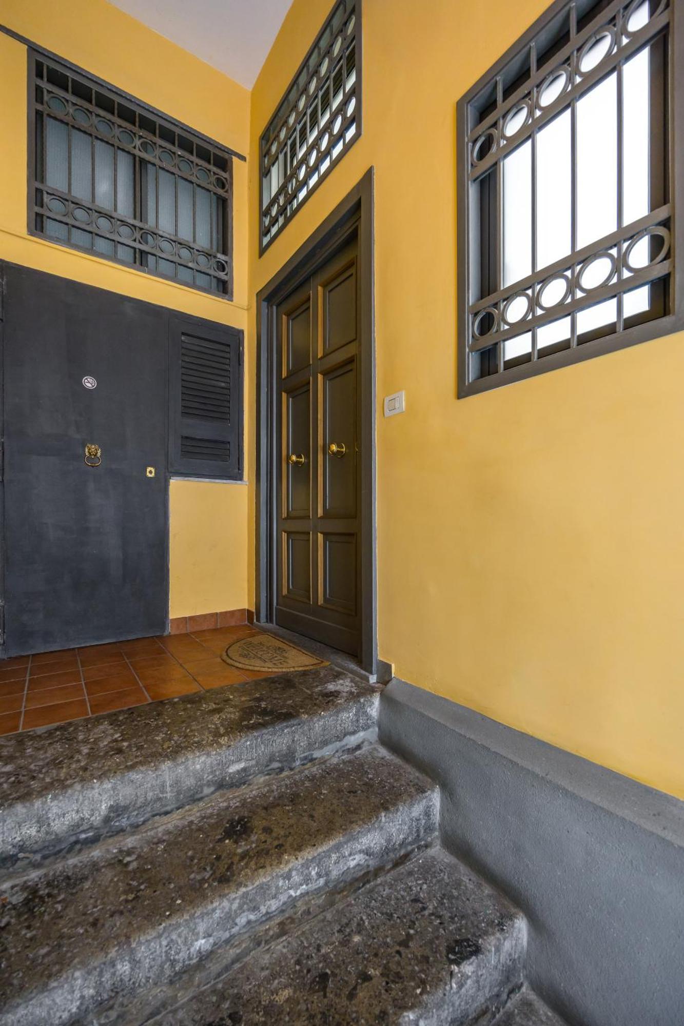 Palazzo Mormando - Industrial Apartment Nápoles Exterior foto
